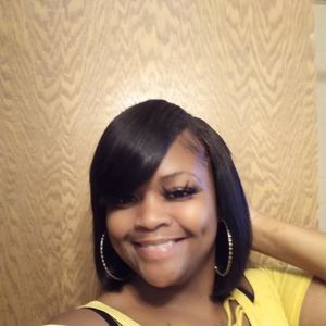 Meet your Posher, Jameshia